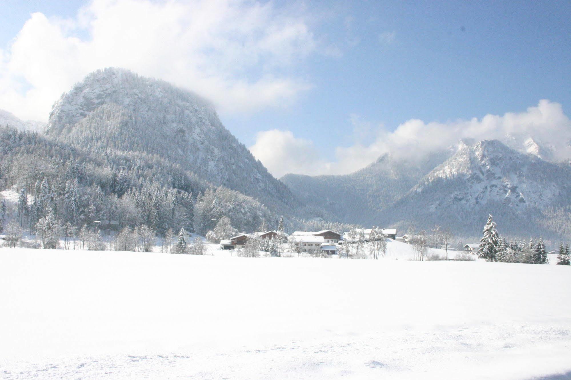 Aktivhotel & Gasthof Schmelz Ihr Urlaubs Hotel In Inzell Mit Wellness Hallenbad, Alpensauna & Dampfbad エクステリア 写真